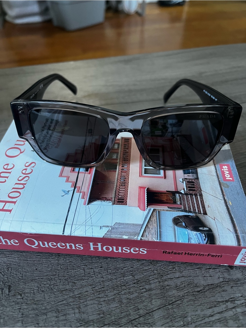 Prada PR 10ZS Sunnies like new grey chic trendy pair for everyday wear